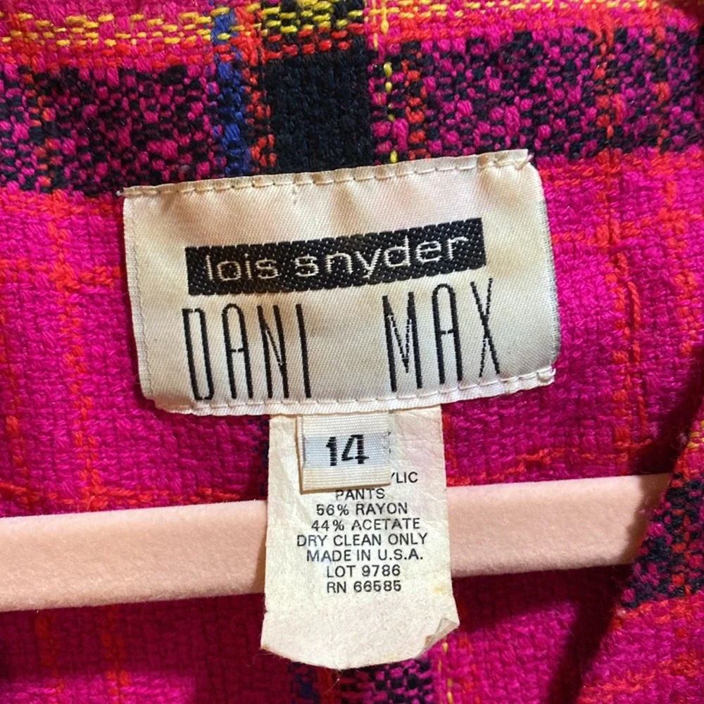 Vintage Magenta Jacket - Picture 2 of 3